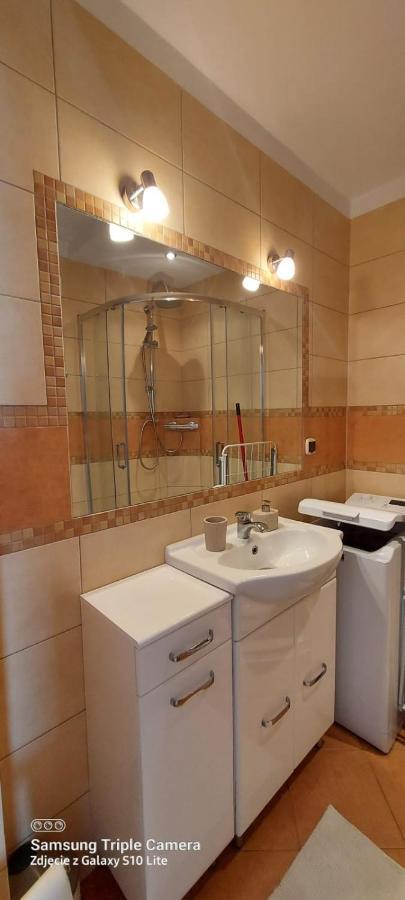 Apartament Wakacyjny Swinoujscie Apartment ภายนอก รูปภาพ